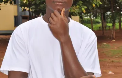 Mbufung  Samuel Tah 