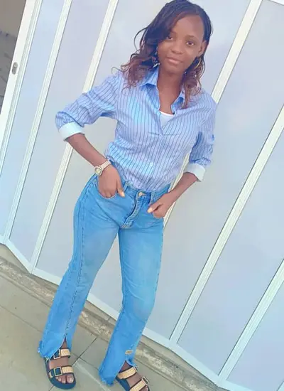 EKE ABEGA Reine Esther