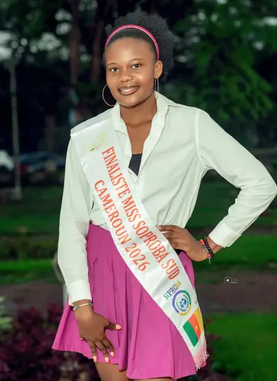 DIFFRENNE THÉRÈSE MBOCK âgée de 18ans,58kg.