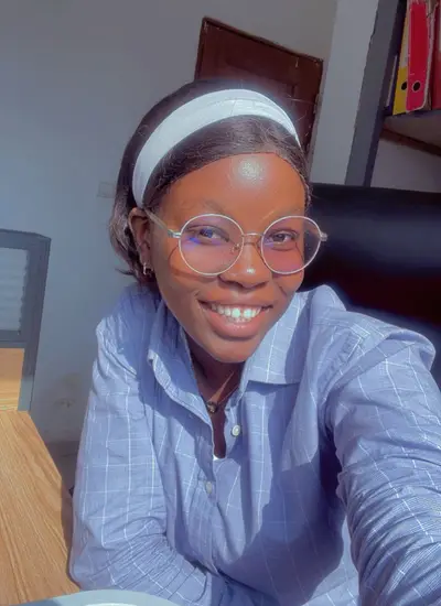 Nzalle nickese Giovanna