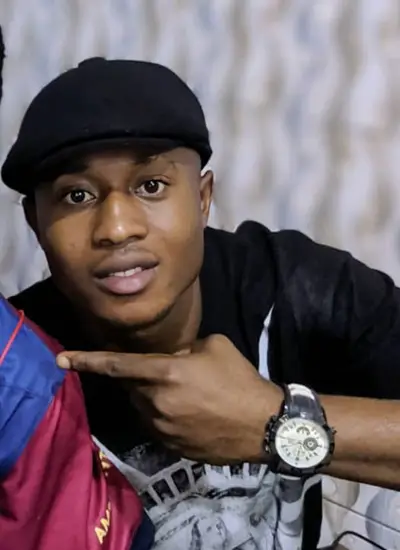 METZHY FLASHER 🇨🇲