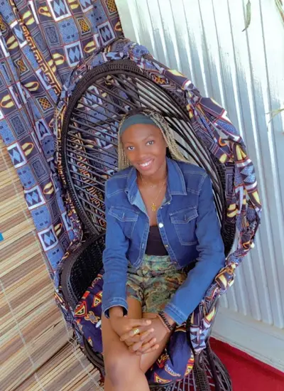 NGUETSA OWONA LAETITIA