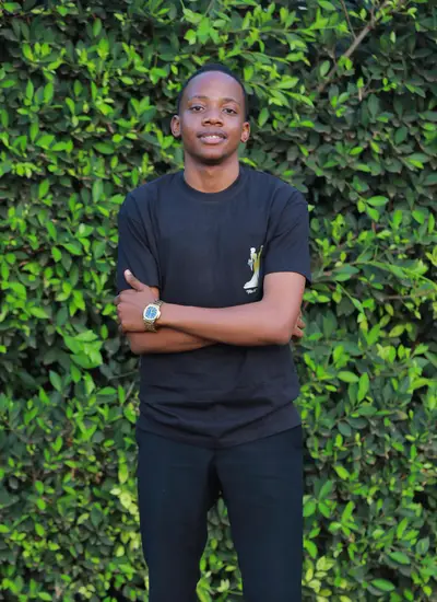 NDZANA NDZANA Johan Lewis