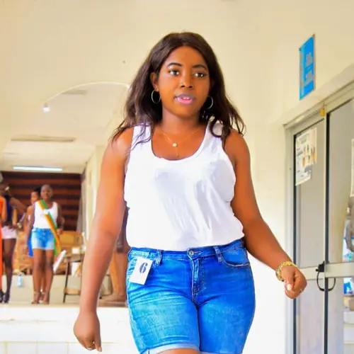 EFA EBOUTOU Ryann Kaelly