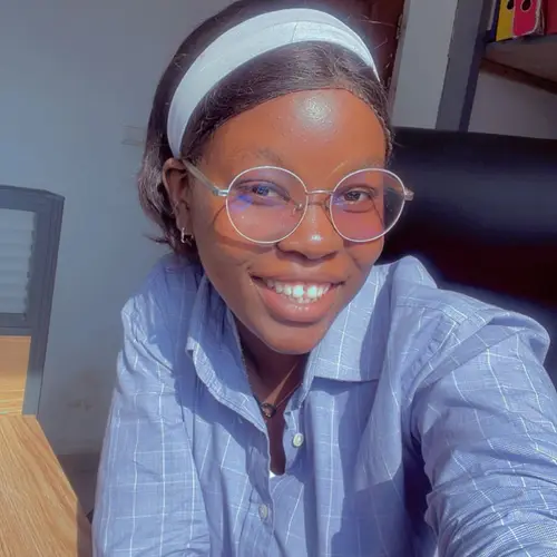 Nzalle nickese Giovanna