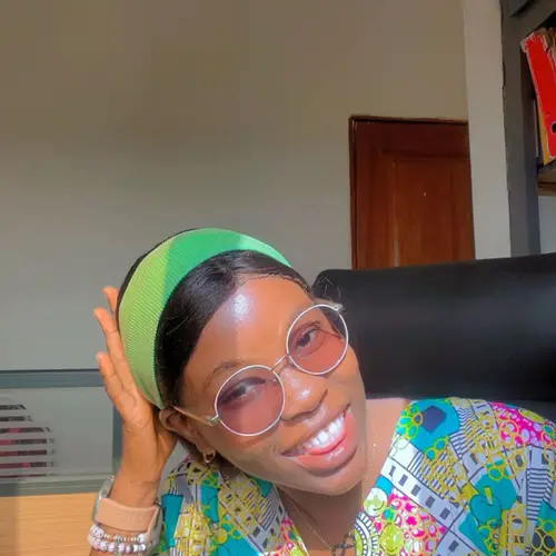 Nzalle Giovanna nickese