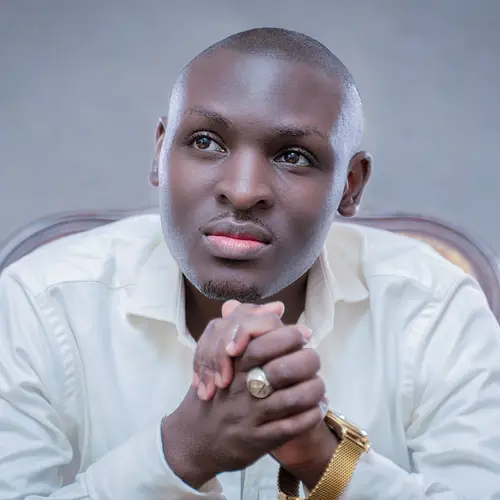 Divine Verkijika (manager Mr LEO )
