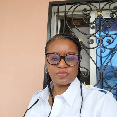 Dr Ndangue