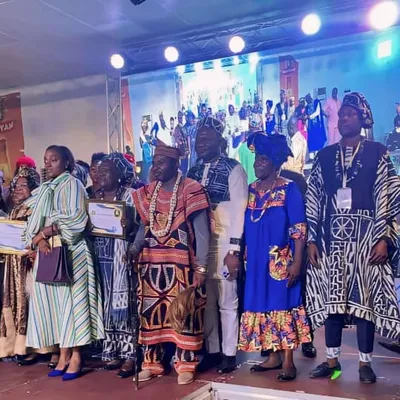 1ère Édition du FMPN AWARDS avec la représentante du Gouverneur