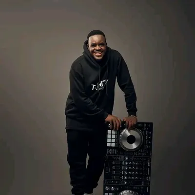 Dj PERES