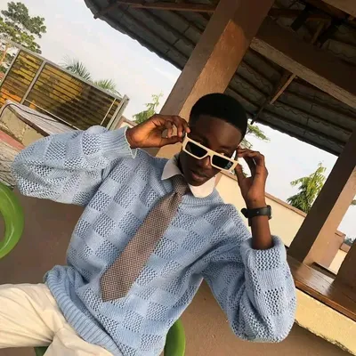 Valéry Trésor ABESSOLO EYI ZAMBO