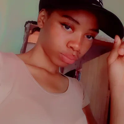 EBASSA-BLANCHE -ORNÉLLA -LESLIE