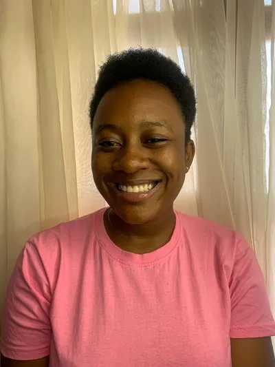 NGNOULAPO TAANGO MAÏVA LAFORTUNE,  19 ans , 1m70 et 79kg .