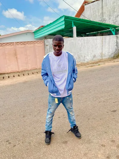 Nzaou Emmanuel
