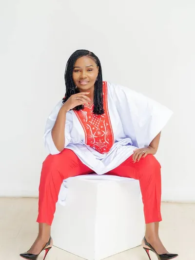 Mme Yolande BODIONG