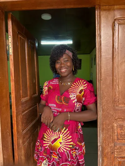 Dr Naomi Lamissa 