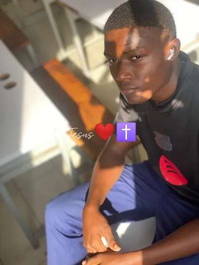 Marc~Besdo ✝️🇨🇲