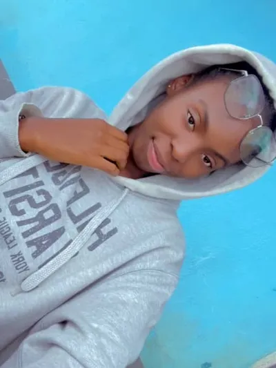 BILOGUE TANGA Reine Marie-Belle