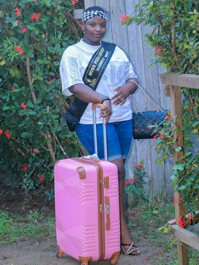 Akamba Monique Cabrelle