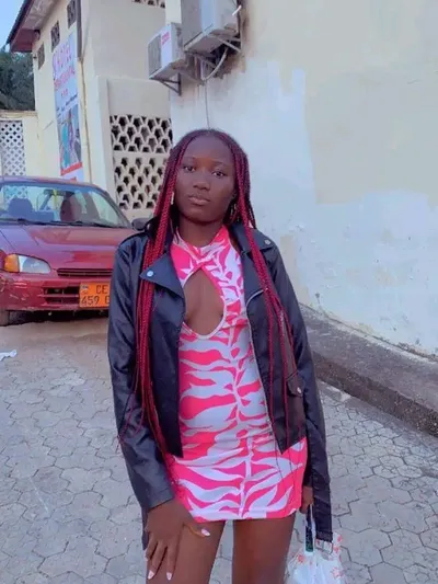 Alexandra vanelle Mbang