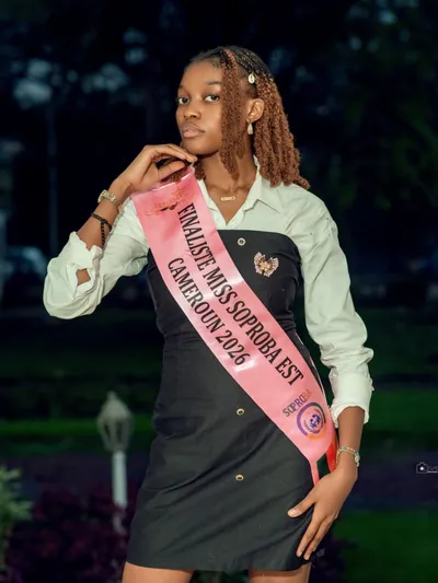 Blanche Maureine, 20 ans, 1m73, 59 kg.