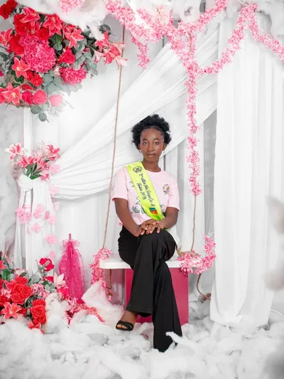 MENETI MARIE ROYALE 