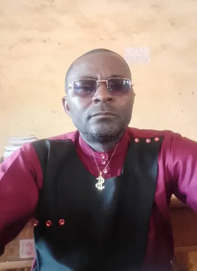 Ze Ze anicet 