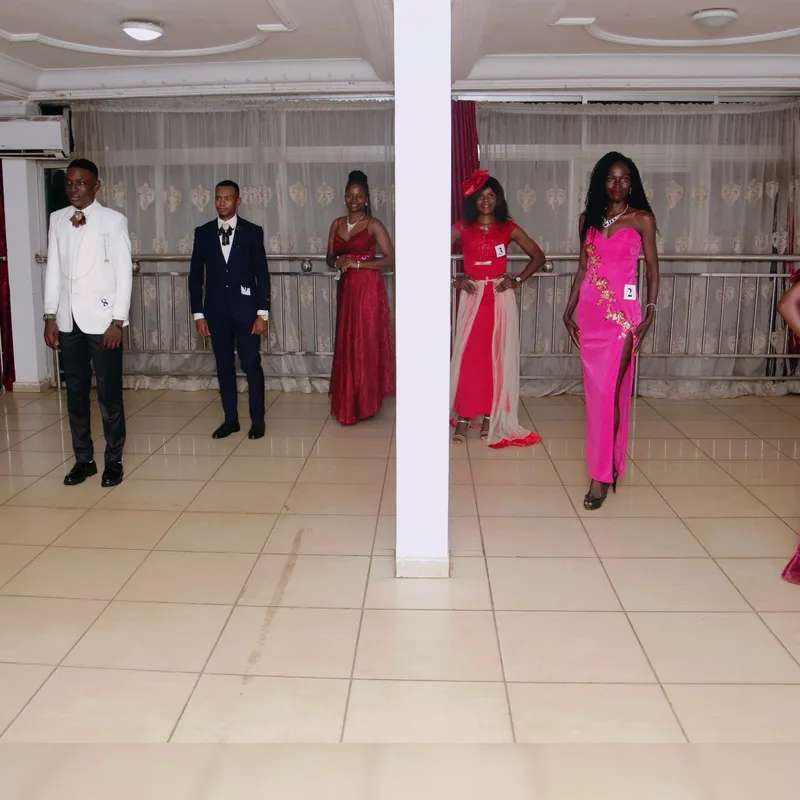 Tenue de soirée