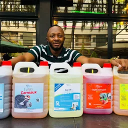 Le Meilleur savon vaisselle et autres c'est chez ROBINSON PIFFO